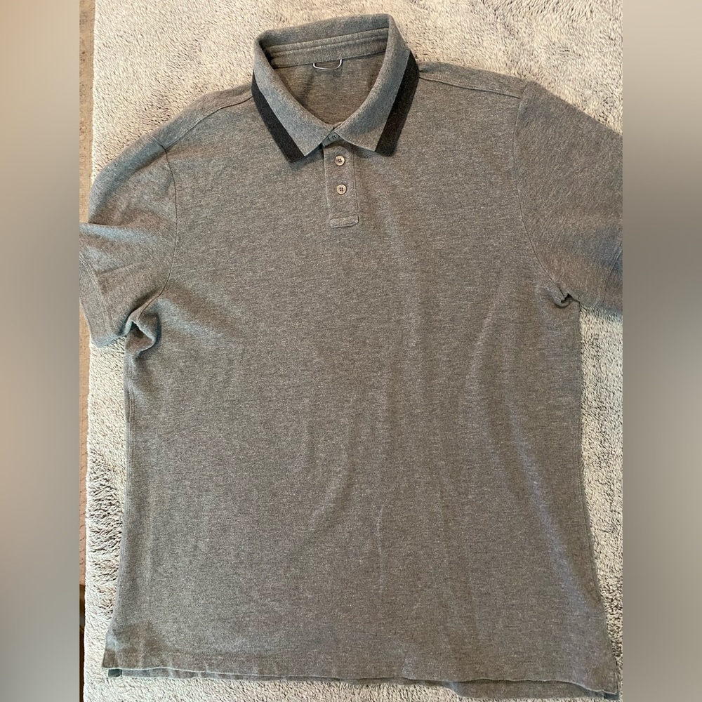 Men's Grey Polo Shirt with Contrast Collar
